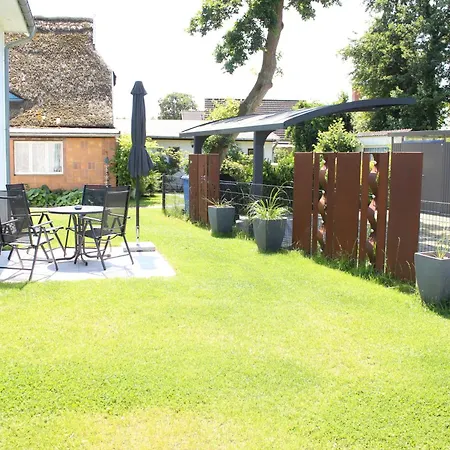 Deichperle-modern & Ruhige Lage * Prerow